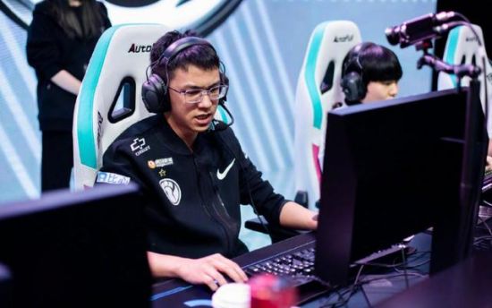 上海电竞之都未来发展路径探讨